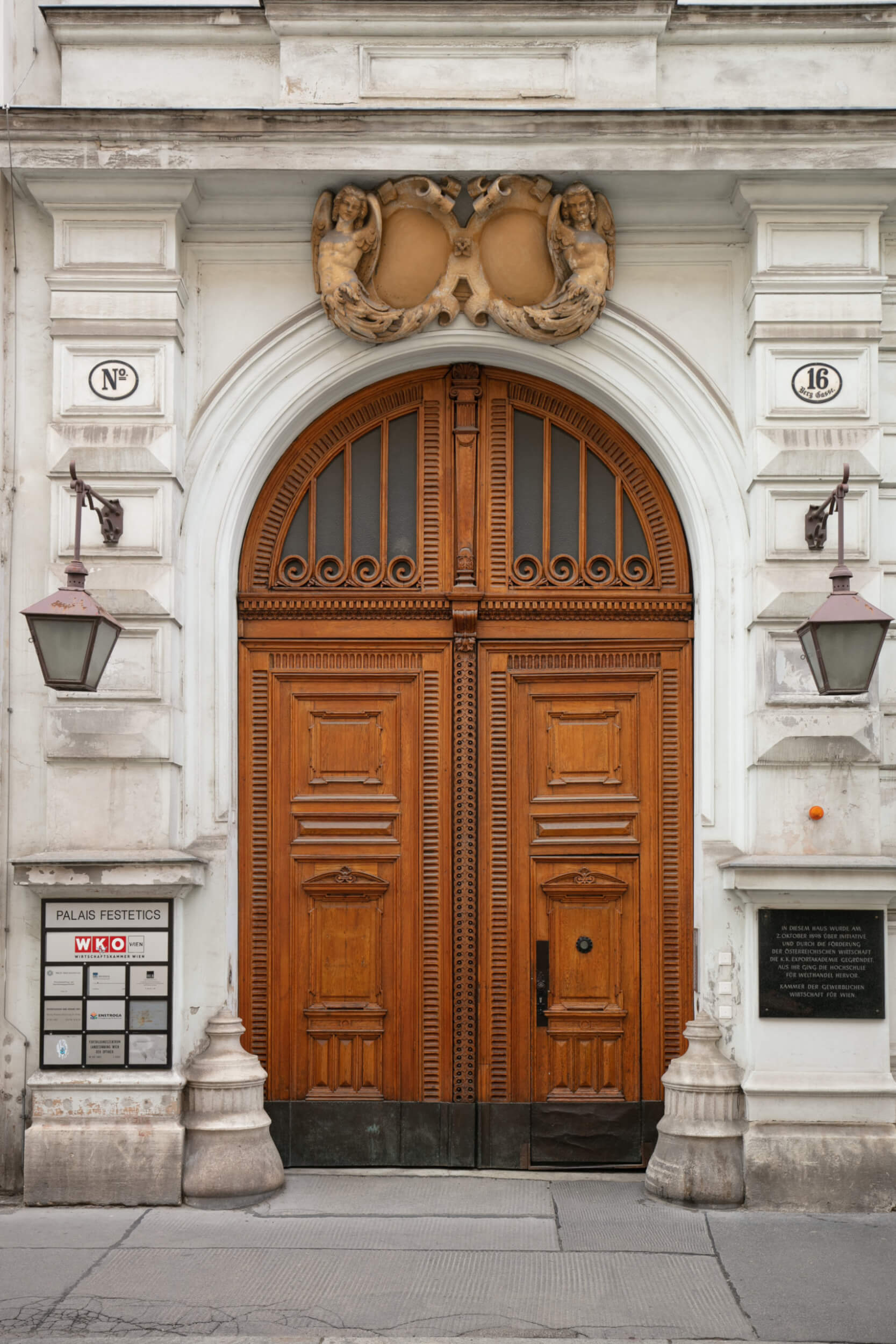Berggasse 16-102
