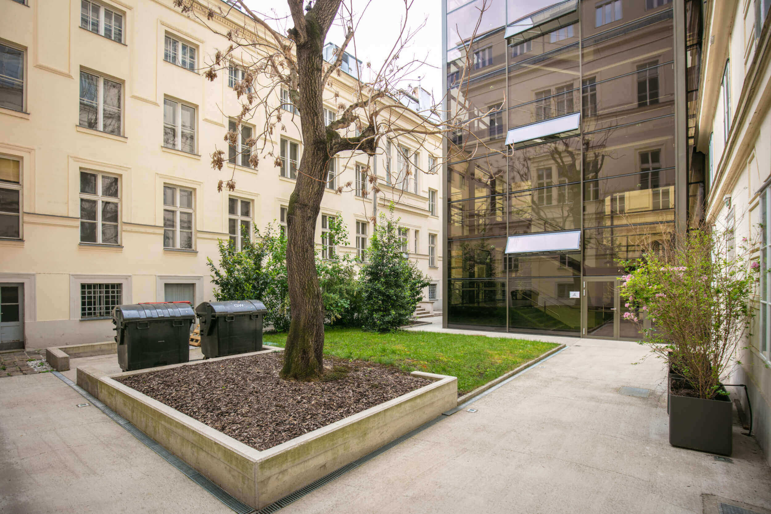 Berggasse 16-106