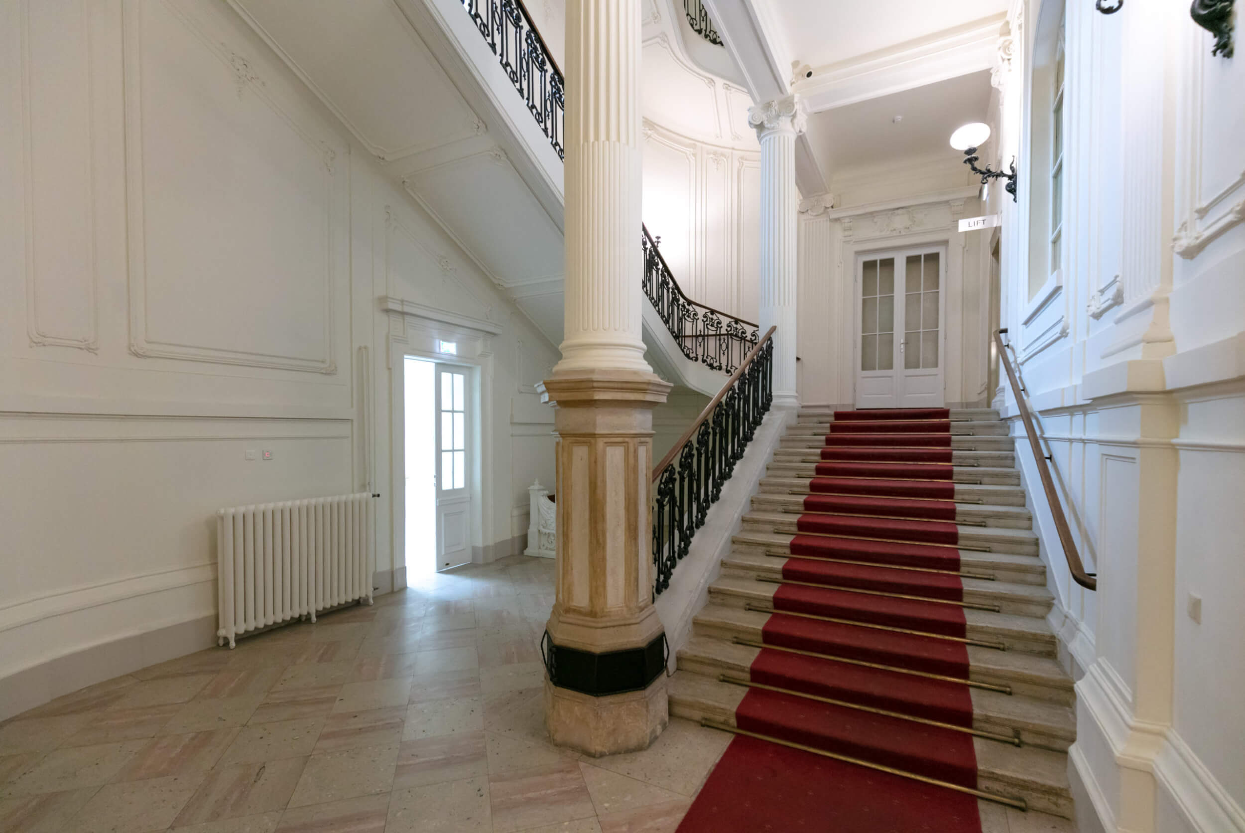 Berggasse 16-111